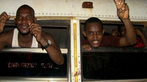 Coup d'État en Guinée : des dizaines de détenus du régime déchu libérés