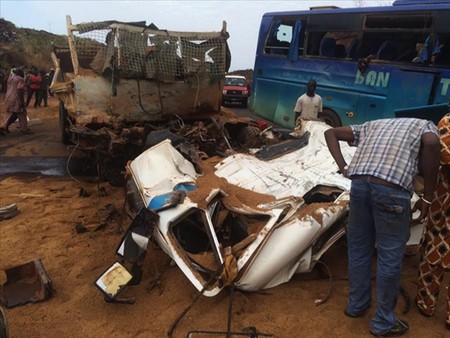 Grave accident de la route à Konobougou	 :  7 morts et 6 blessés