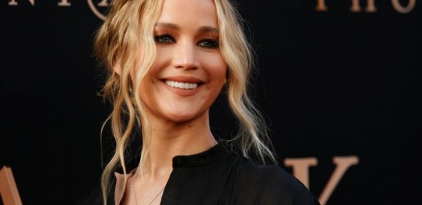Jennifer Lawrence se confie sur ses photos nues publiées dans "Bigard Magazine"
