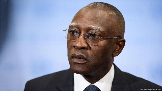 Général Babacar Gaye, ancien chef d’état-major sénégalais : -« Il est tragique qu’un État en soit réduit à devoir faire appel à une société de sécurité privée » : -« Les coups d’État ne peuvent représenter un mode de dévolution du pouvoir »
