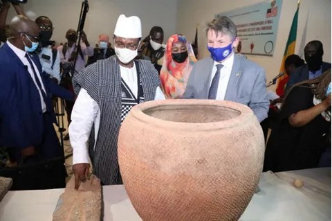 Patrimoine culturel malien: 900 objets archéologiques restitués au Mali par les USA