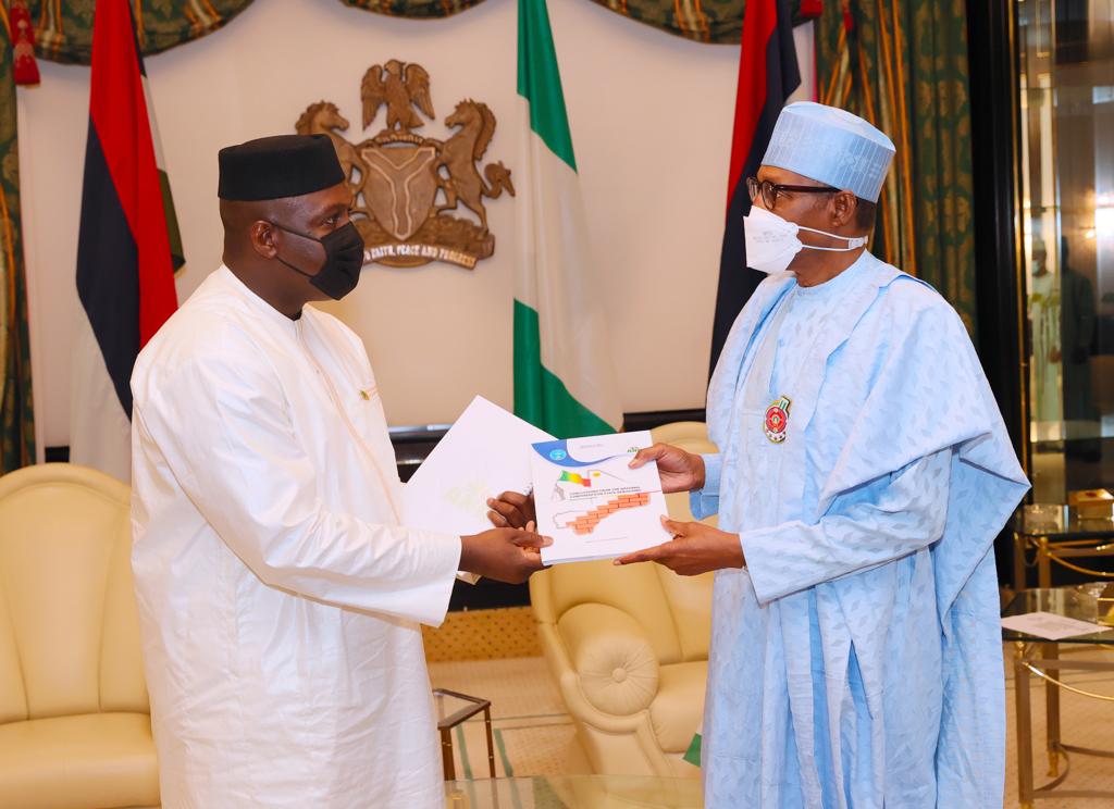 Buhari reçoit l'envoyé du Président Malien Assimi GOITA