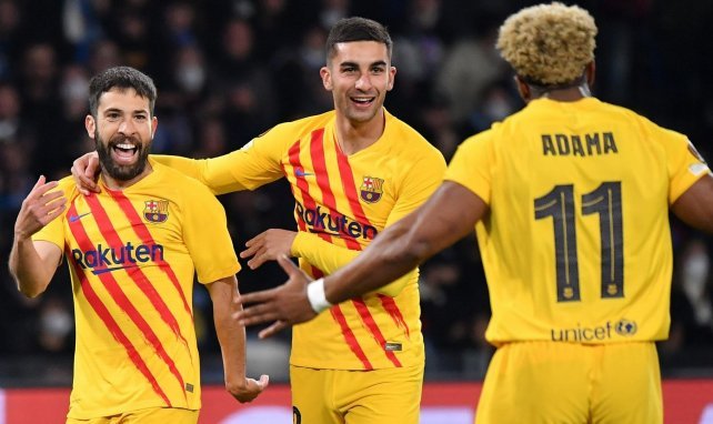 Ligue Europa : le Barça déroule et élimine Naples, Dortmund sorti dès les barrages