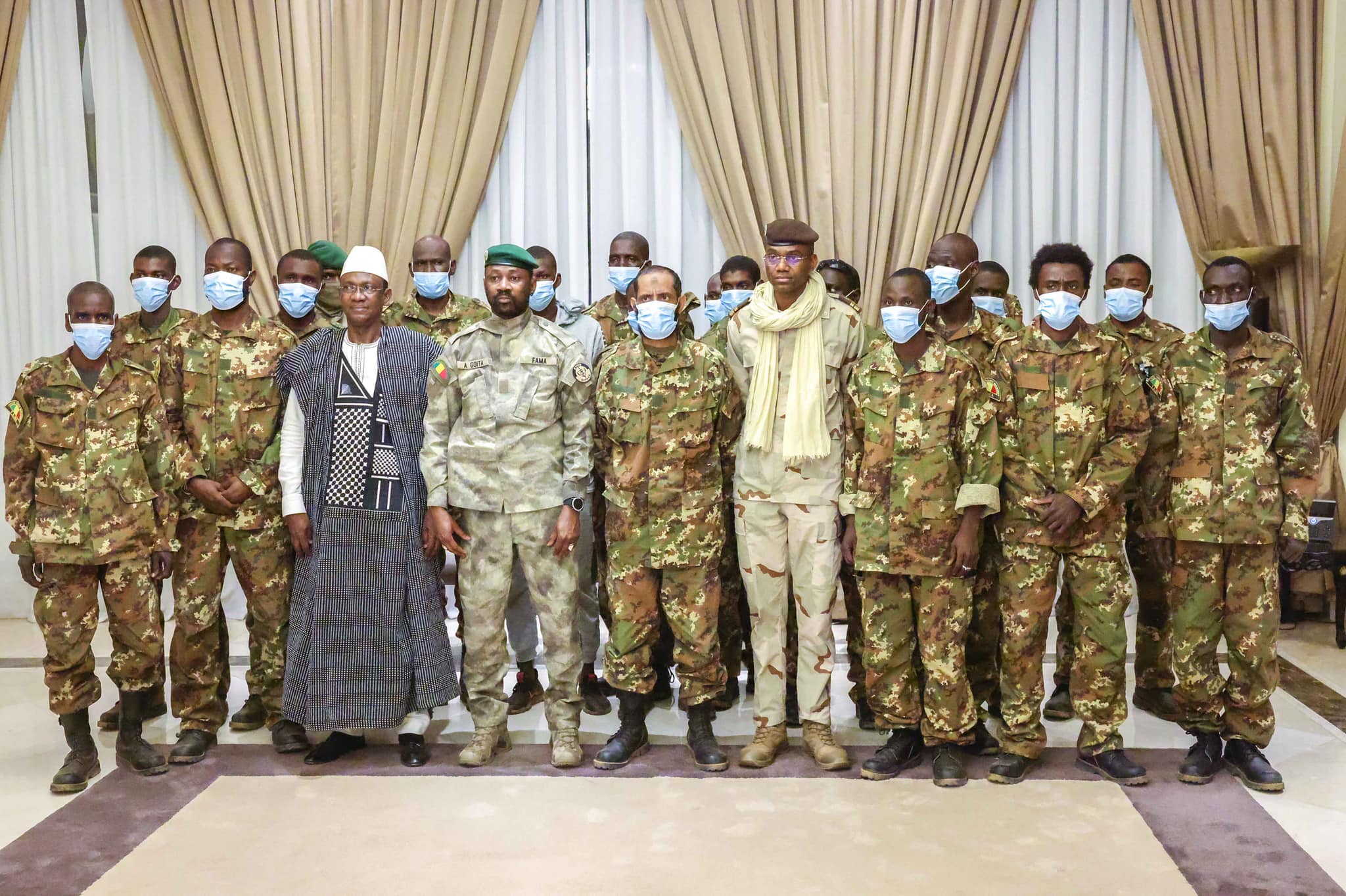 Mali: dix-huit otages maliens libérés
