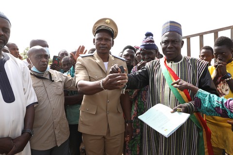 Développement communautaire :  B2Gold offre des infrastructures socio-sanitaires et économiques aux communes de Kéniéba et Dabia