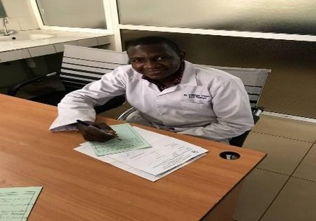 Dr. Daniel Dakouo, médecin en spécialisation :  « 16,7% d’hommes souffrent de fistule anale