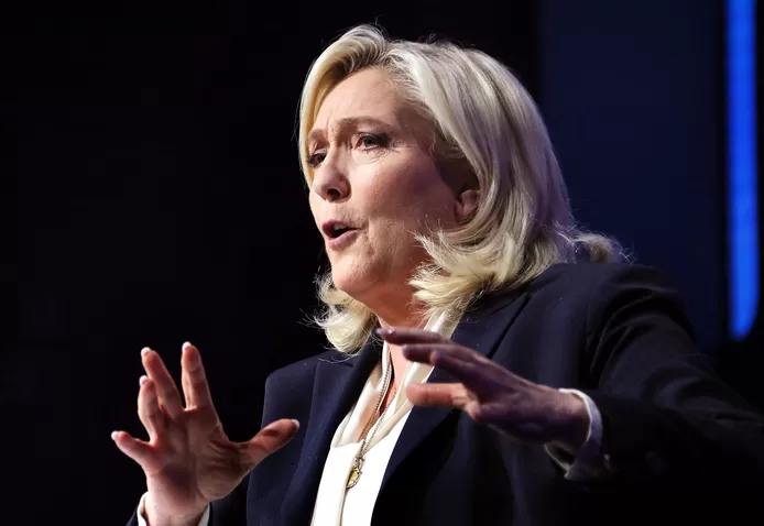 Marine Le Pen, visage de l'extrême droite banalisée