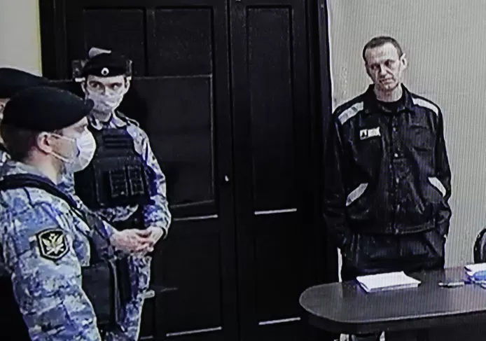 L'opposant russe Alexeï Navalny condamné à 9 ans de prison