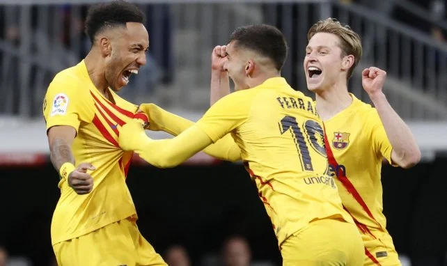 Liga : le Barça humilie le Real Madrid au Stade Santiago Bernabéu !