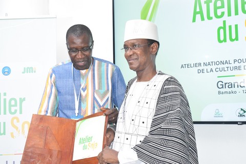Agriculture : le Premier ministre Choguel érige le soja au rang de culture stratégique pour le développement