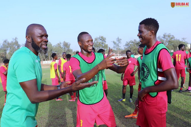 Championnat de football :  Le Djoliba continue en solo