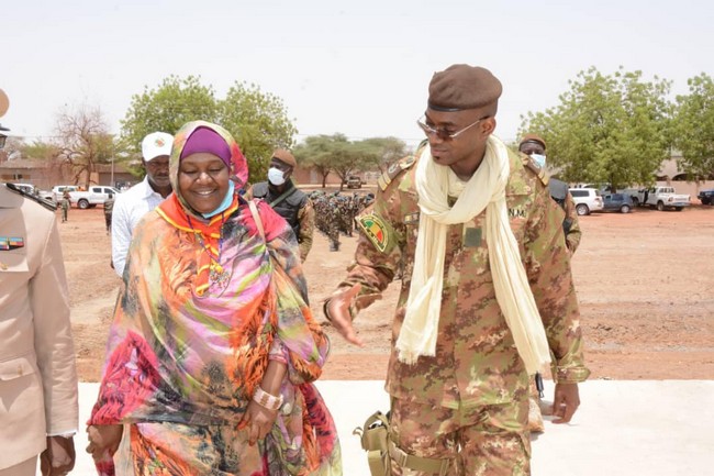 Don de sang : Le Colonel Sadio Camara parraine la journée mondiale du donneur de Sang à Nara