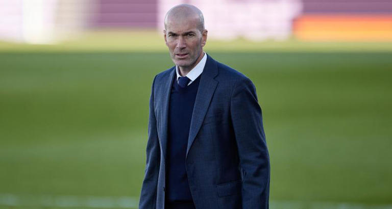 PSG : coup de tonnerre pour Zidane, qui sort enfin du silence sur son avenir