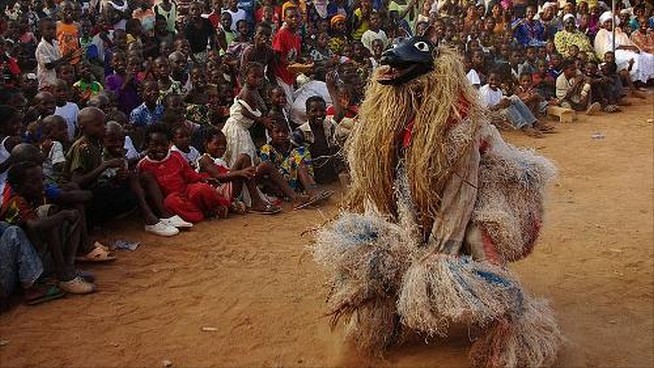 Us et coutumes : la culture bambara