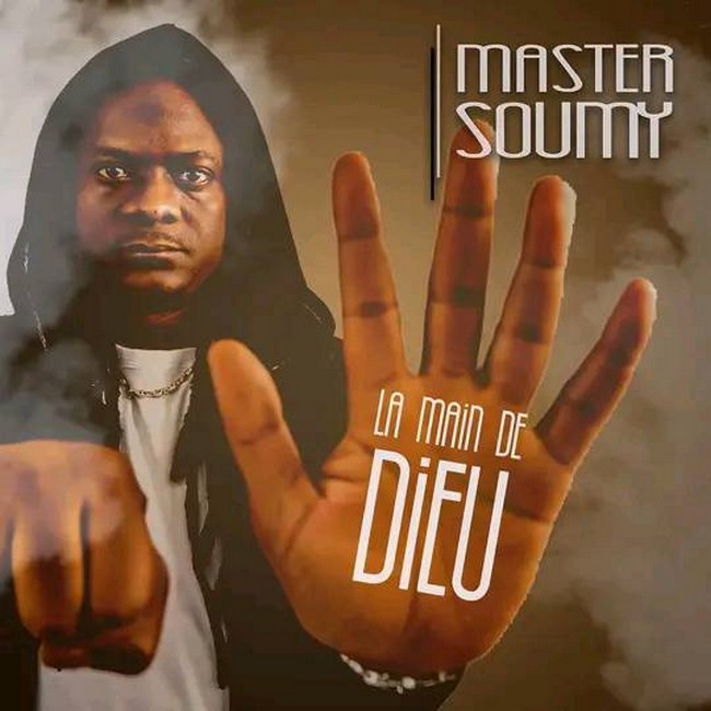 Musique malienne :  "La main de Dieu" de Master Soumy sur le marché