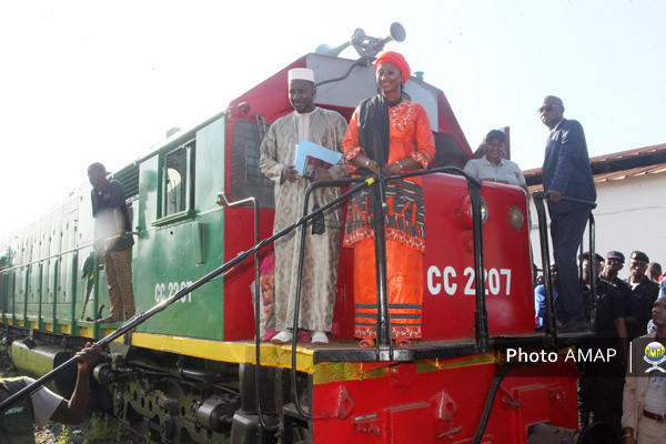 transport et machinerie > transport ferroviaire > locomotive