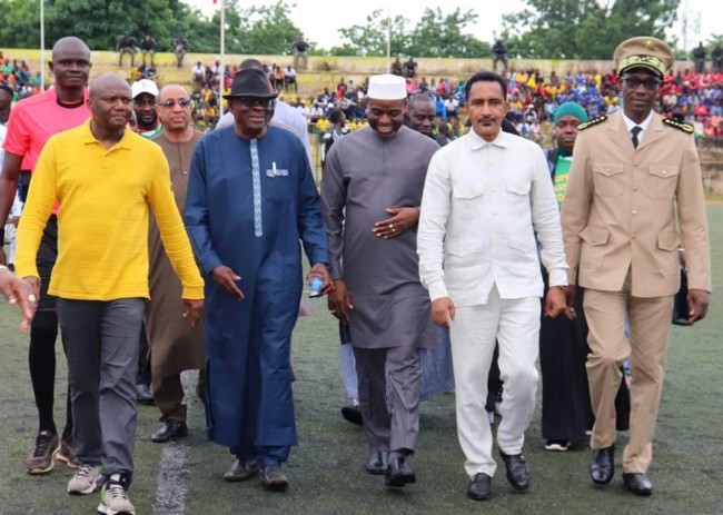 Le ministre Mossa Ag Attaher lors du lancement de la super coupe "colonel assimi goïta 2022" : "Ce tournoi est devenu un rendez-vous national, un moment idéal de mobilisation sociale, de communion autour du sport"
