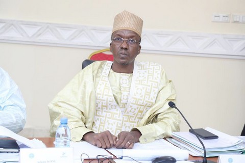 Mise en place du projet d'accès au service de télécommunications des collectivités : Le CRD donne raison à l'Agefau et le marché attribué à Simo Télécom pour plus de 9 milliards FCFA L'Adisa-MP déboutée et classement sans suite de sa dénonciation
