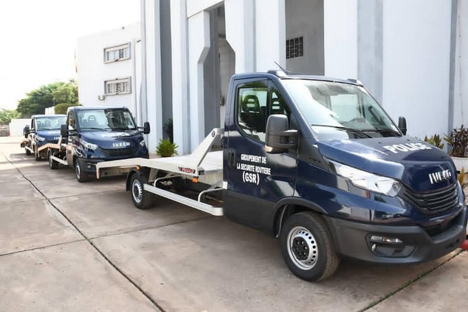 Groupement de la sécurité routière (GSR) : Acquisition de trois nouvelles grues