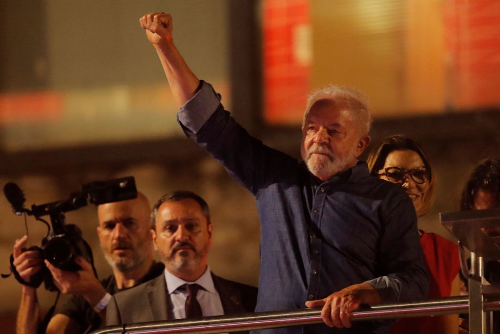 La victoire de Lula sur Bolsonaro redonne de l’espoir à la démocratie brésilienne