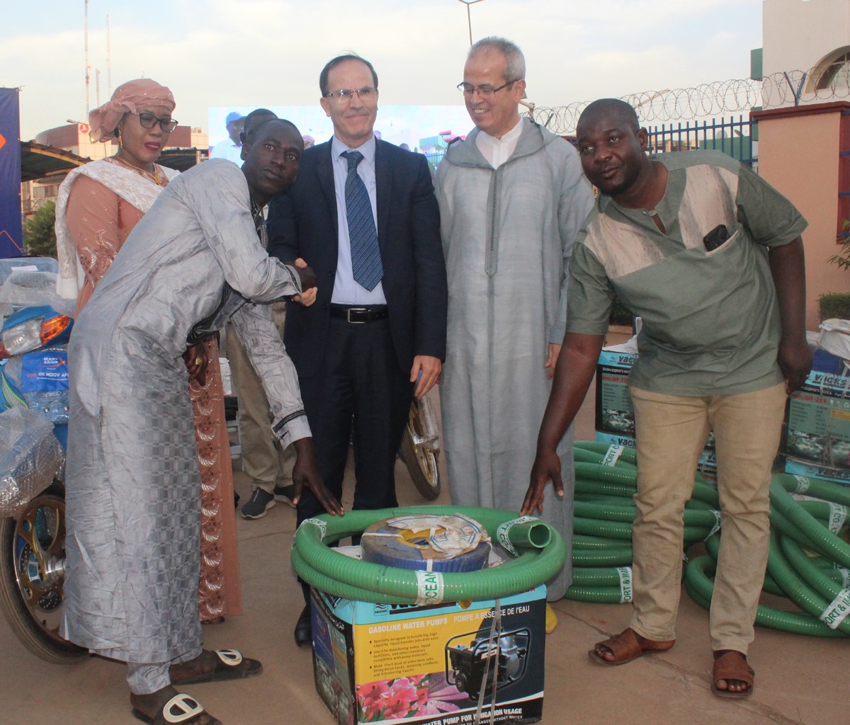 Elan de solidarité en faveur des couches défavorisées : Moov Africa Malitel offre des dons d'une valeur de 200 millions FCFA !