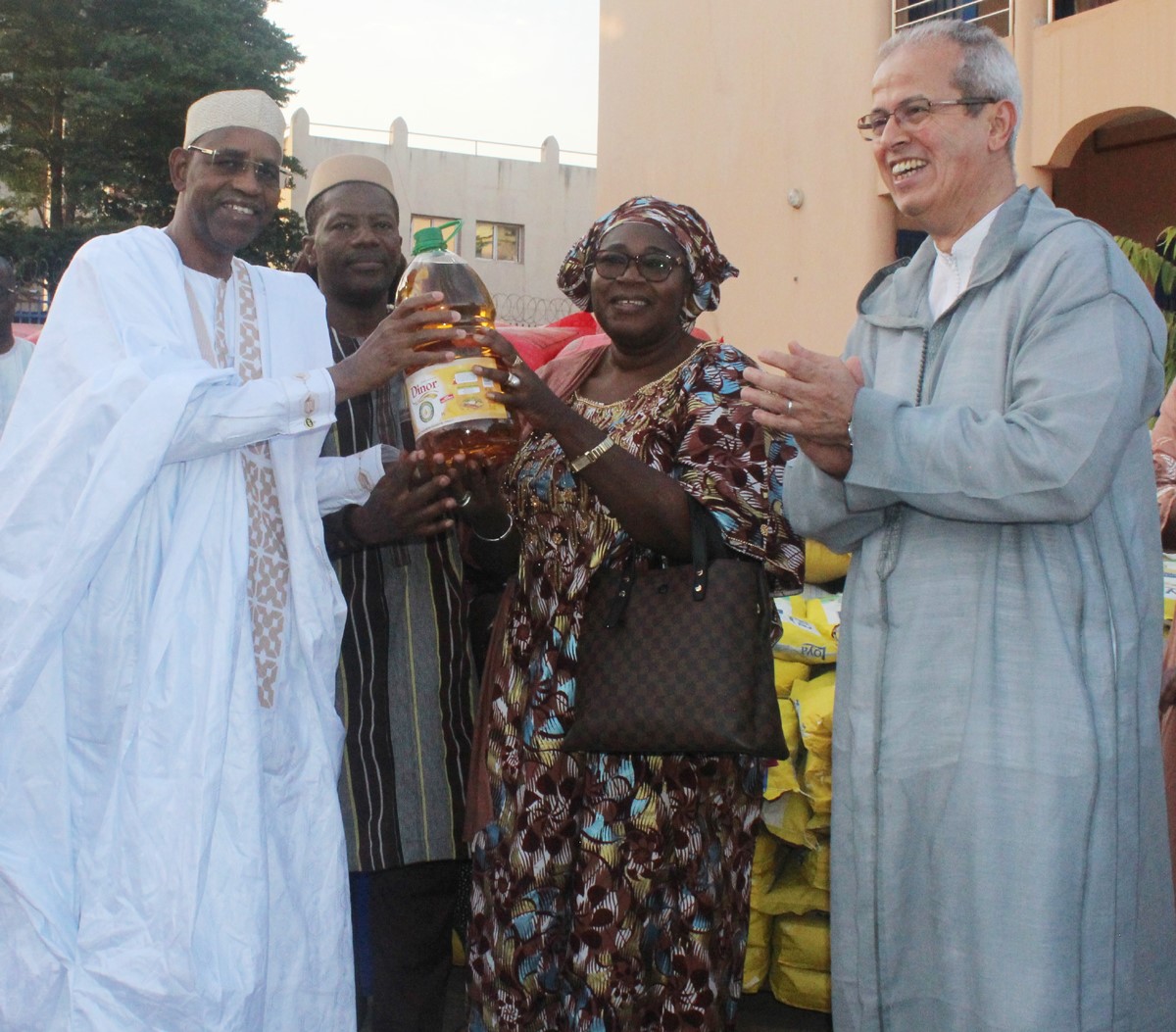 Mois de la solidarité : Moov Africa Malitel soulage les populations