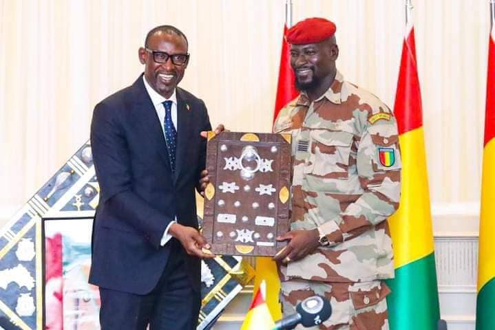 Le Mali et la Guinée signent 5 accords dans plusieurs domaines