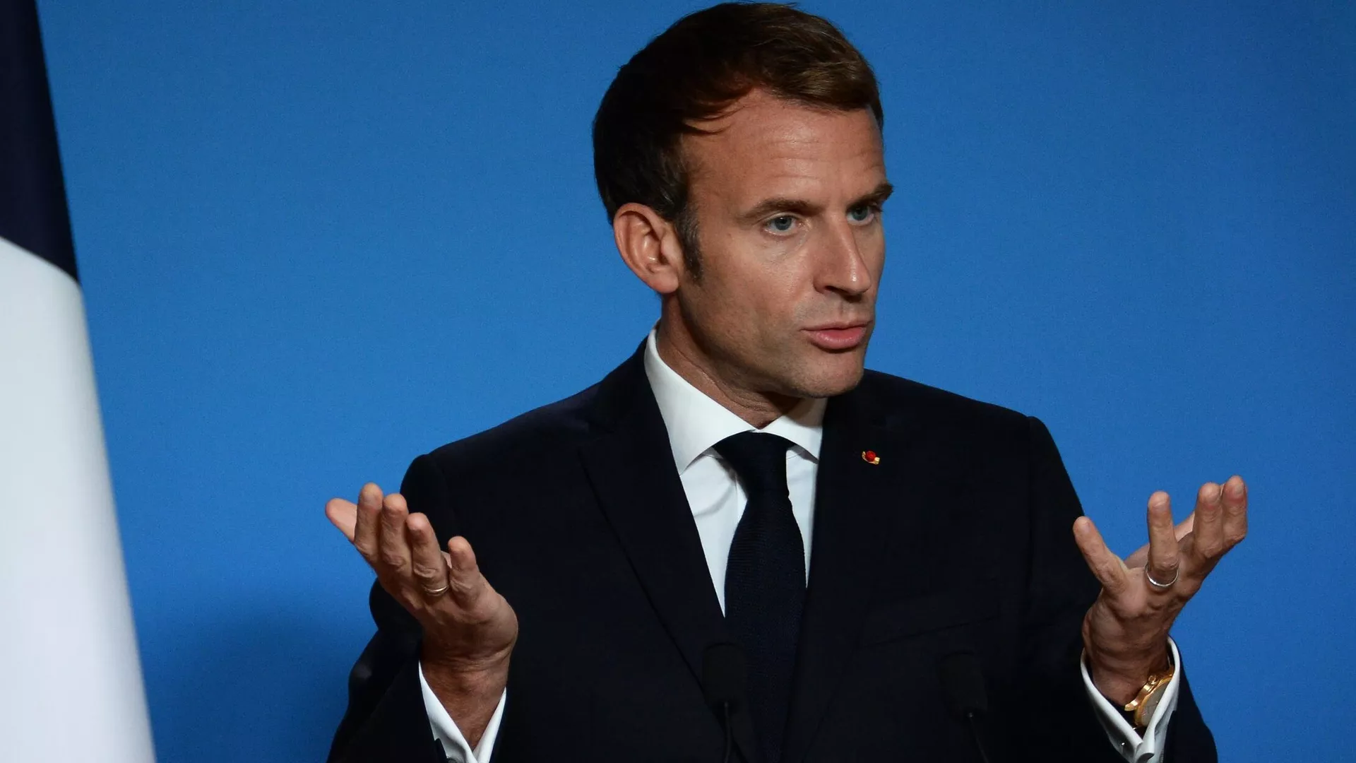 Macron “n’a pas la capacité d’être à la tête” de la France, estime Erdogan