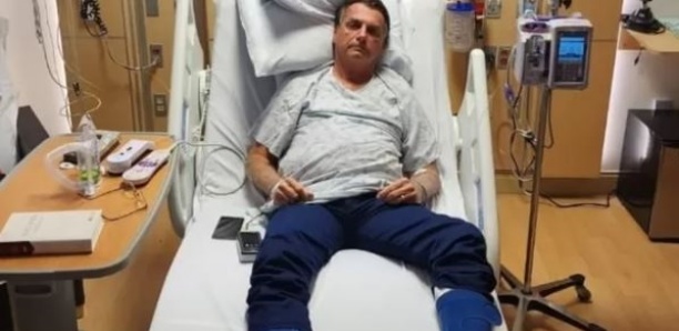 Bolsonaro confirme son hospitalisation en Floride pour un problème intestinal