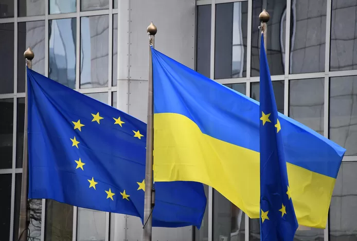 L'UE accorde 500 millions d'euros supplémentaires pour armer l'Ukraine