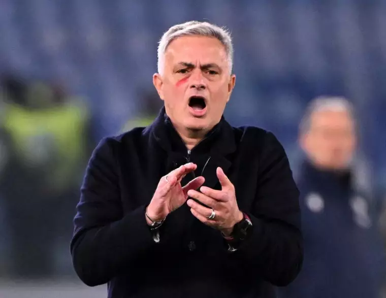 La Roma grimpe sur le podium, la Juventus enchaîne