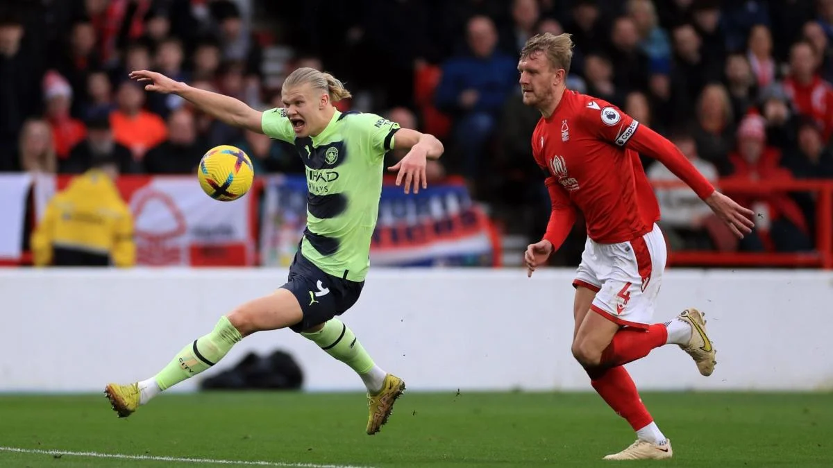 Premier League : Manchester City accroché à Nottingham Forest, Chelsea encore surpris par Southampton