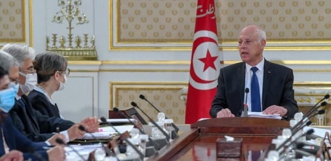 Le président de la Tunisie accusé de racisme après un discours violent sur l’immigration