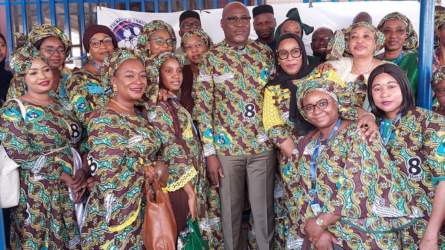 Mali : l’Association Solidarité des Femmes travailleuses de la Canam offre des dons d’une valeur de près de trois millions de Fcfa aux blessés de guerre