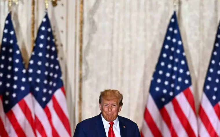 Inculpé, Trump dénonce une "insulte à la nation" devant ses partisans