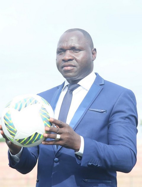 ...Issa Sidibé, président de la ligue de football du district de Bamako en exclusivité : "Au vu de ses bons résultats, Bavieux Touré doit se porter candidat pour un 2e mandat"
