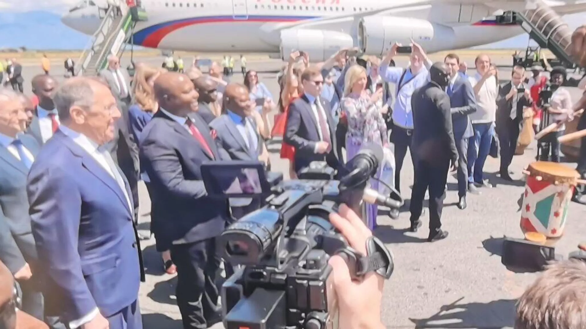 Lavrov est arrivé au Burundi pour sa toute première visite de travail dans le pays - vidéo