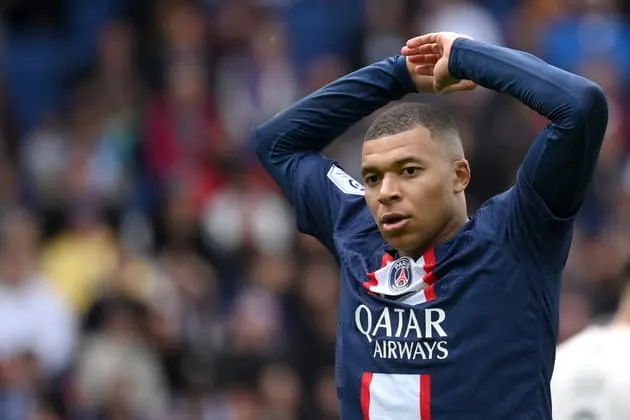 PSG : Mbappé n'activera pas sa saison optionnelle, Paris pourrait le vendre dès cet été