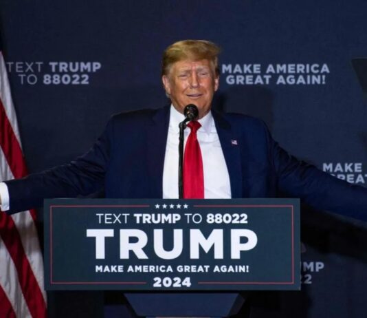 L'ancien président américain Donald Trump le 27 avril 2023. — AFP