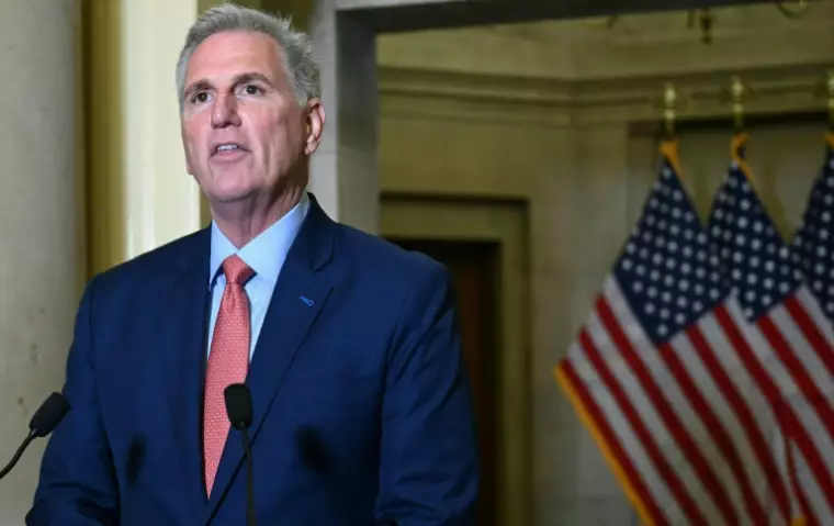 Les républicains lancent une enquête en destitution de Biden