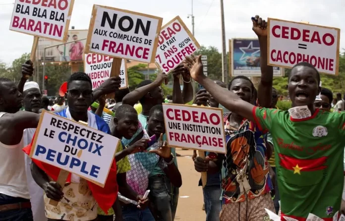 NON-FRANCE