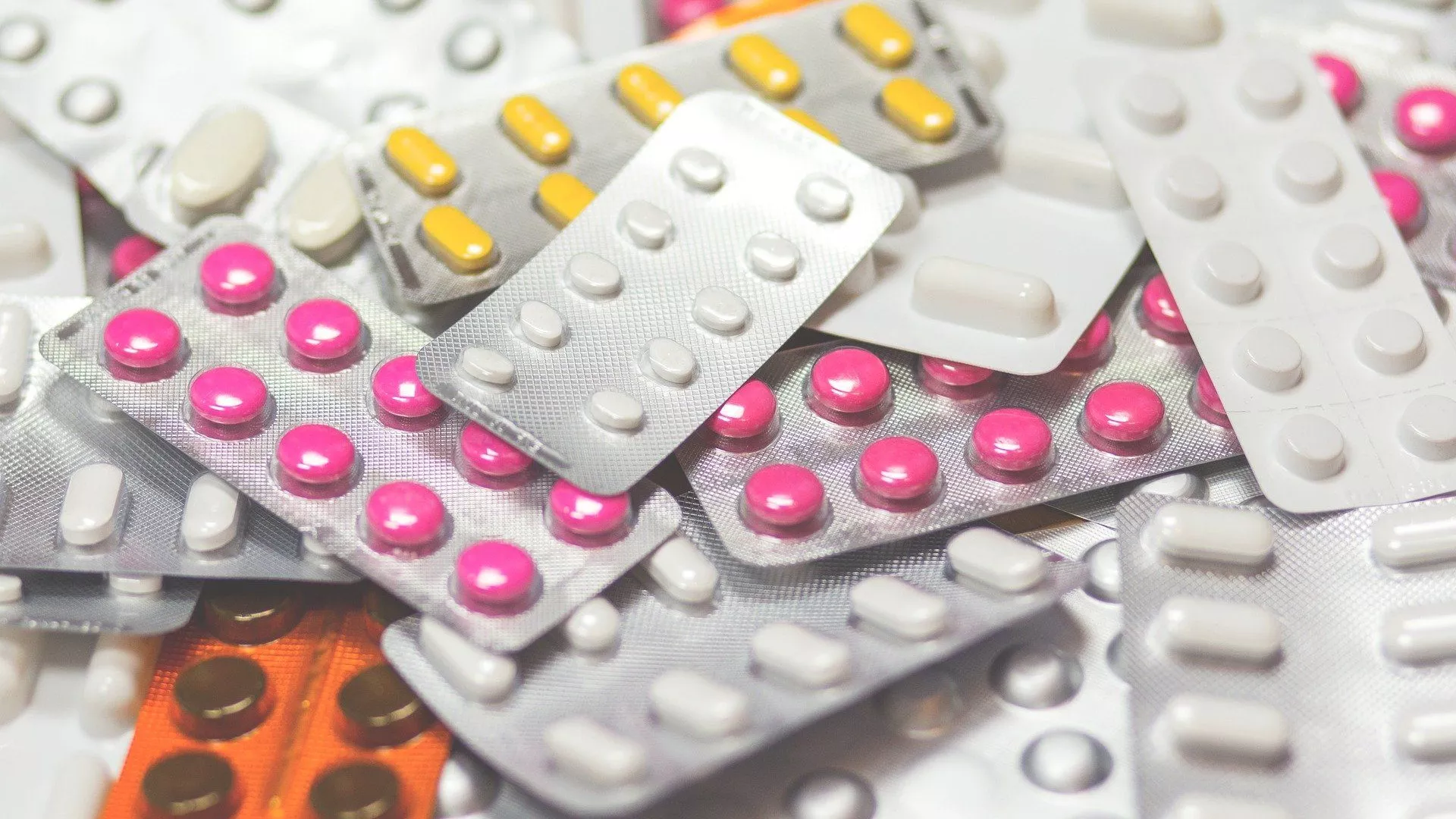 Mali : question de droit, la vente illicite de médicaments , le code pénal interdit,