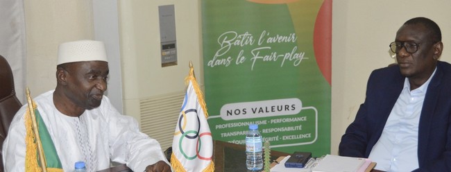 Fédération malienne de football : Visite de courtoisie du nouveau Comité Exécutif au Cnosm