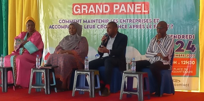 Foire des jeunes entrepreneurs du Mali : Comment maintenir  l’entreprise et accompagner la croissance  au cœur d’une conférence débat