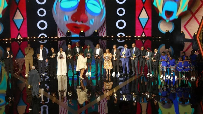 Deux Nigérians remportent le ballon d’or africain