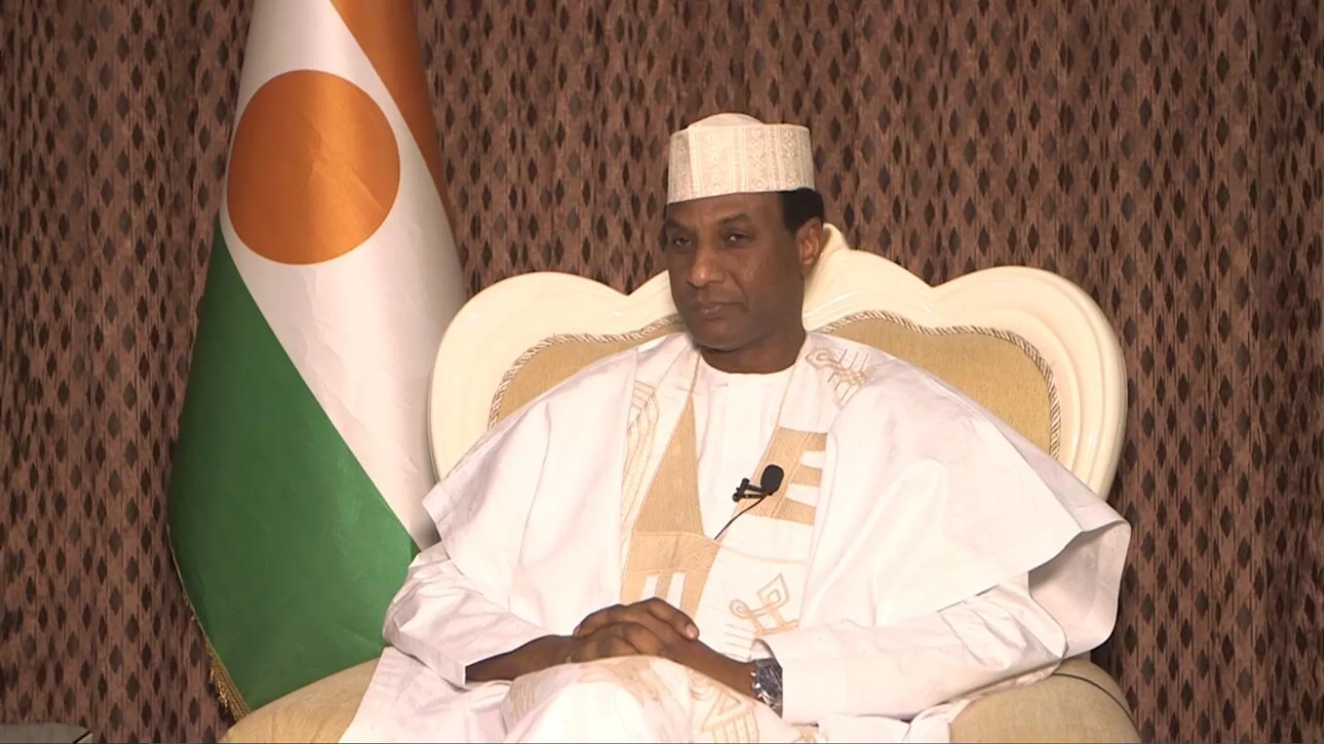 "Nous nous défendrons": Niamey n'exclut toujours pas une intervention militaire