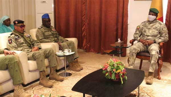#Mali : Le président Goïta reçoit une forte délégation ministérielle du Niger