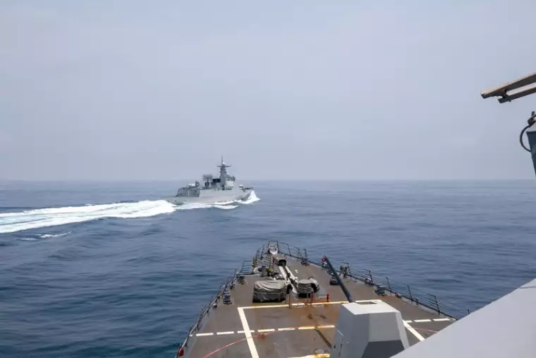La Chine dénonce une "provocation" des États-Unis dans le détroit de Taïwan