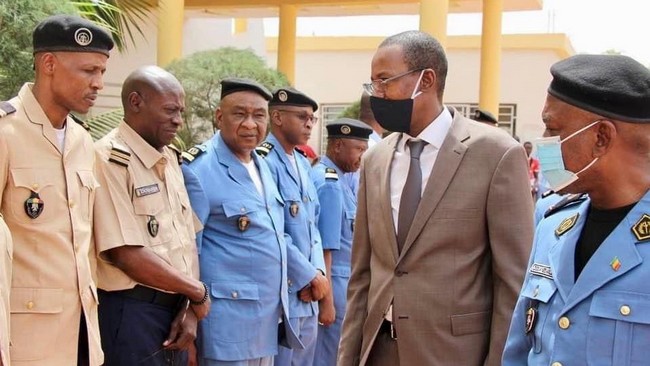 Recettes douanières au titre de 2023 : Le ministre Sanou félicite les soldats de l’économie