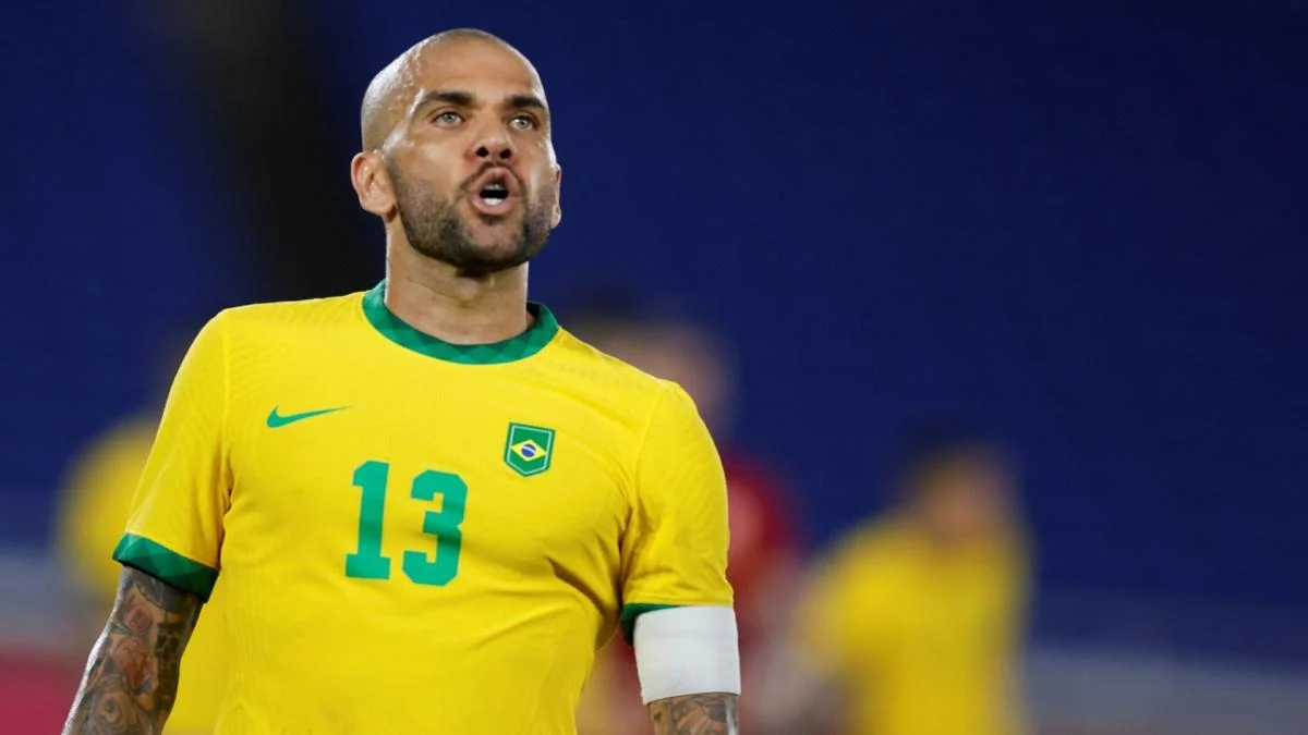 Brésil : la statue de Dani Alves a été retirée